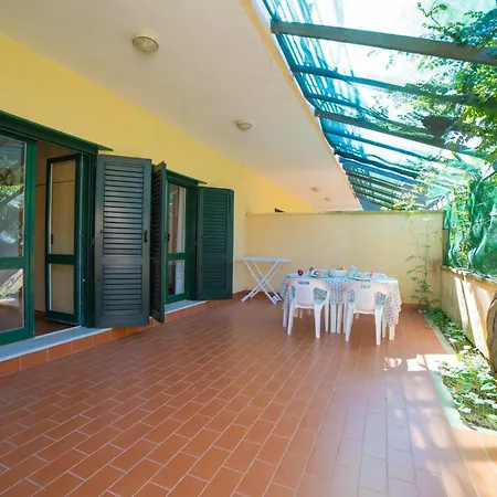 Riva Di Paradiso Apartamento Otranto